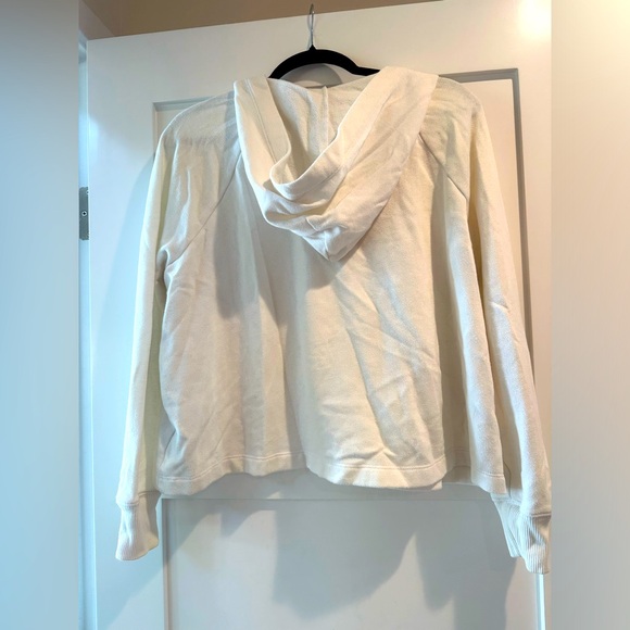 Aerie Lace-Up Cropped Hoodie - Picture 3 of 4